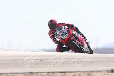 media/Nov-01-2025-CVMA (Sat) [[fc0f7531b8]]/Race 1-Formula Middleweight/